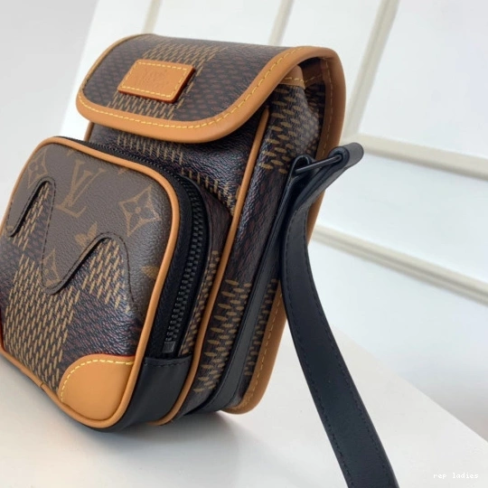 Cheap VUITTON NANO MESSENGER LOUIS AMAZONE 0718